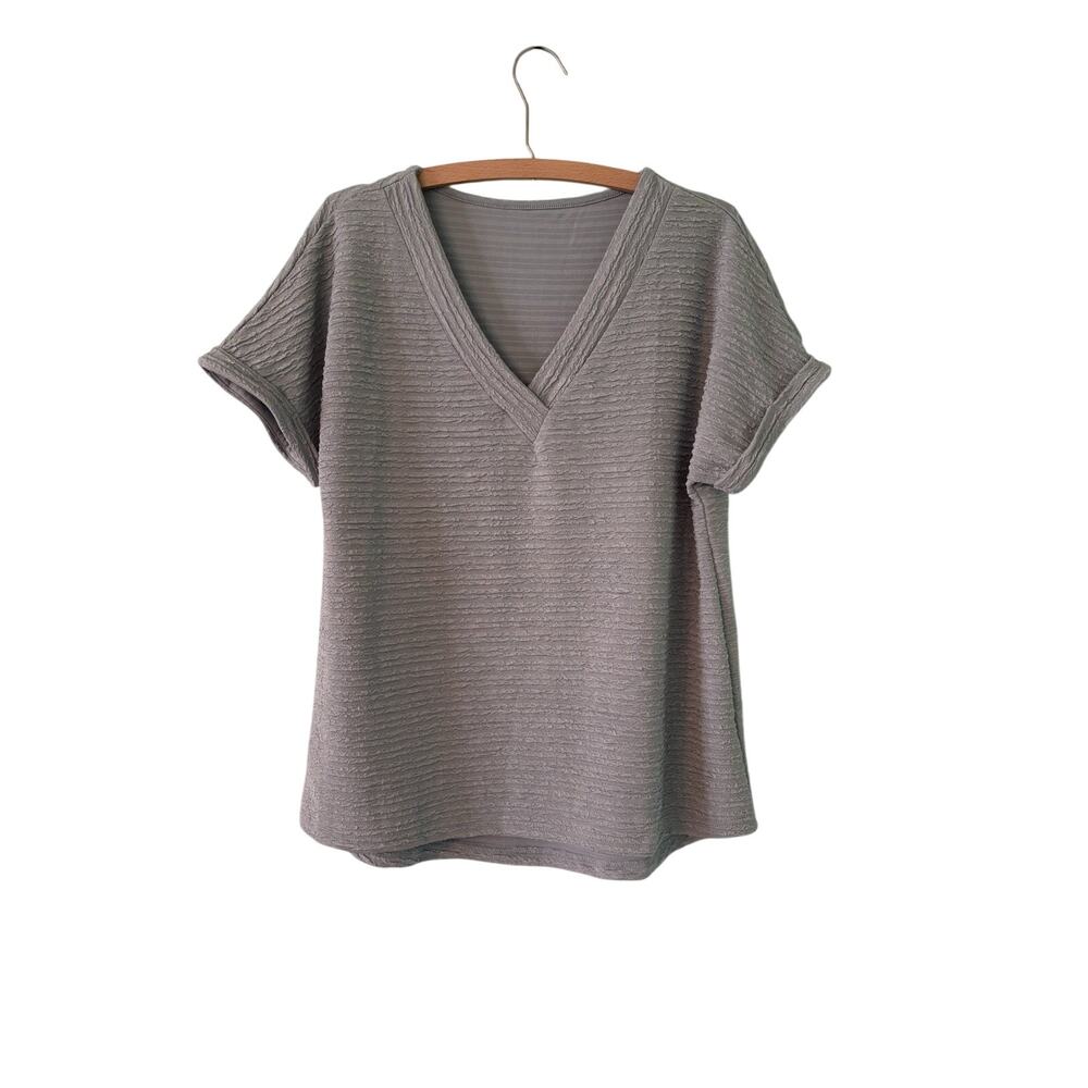 Women’s Large Seafoam Green Textured V-Neck Short Cuffed Sleeve Blouse 21” PTP